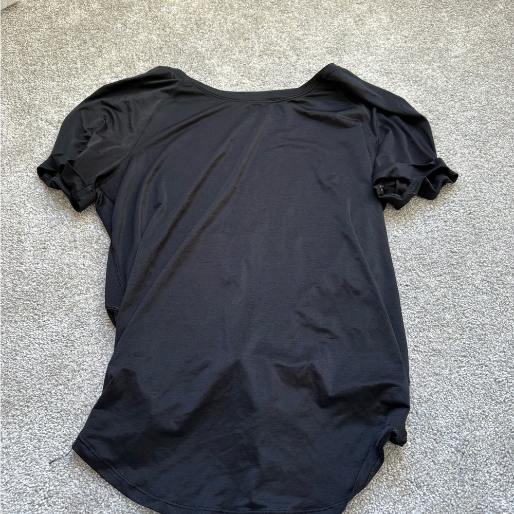 Black lululemon workout top